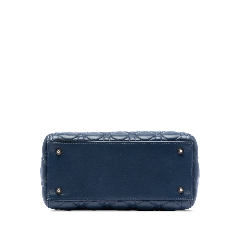 Pre-Loved Dior Medium Ombre Lambskin Cannage Lady Dior - Picture 3 of 7